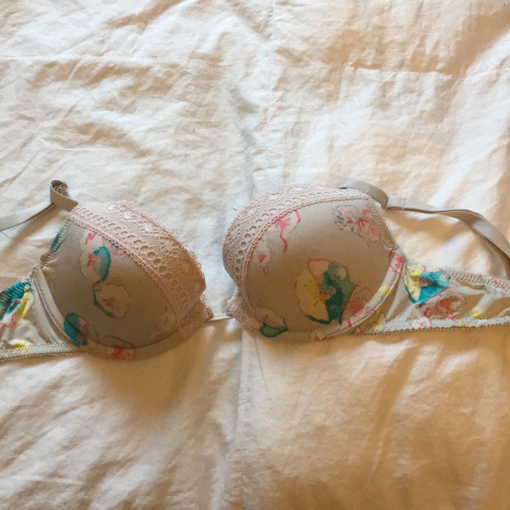 Calvin Klein bra 34a